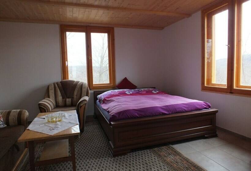 Дом 1 Спальня, Ferienhaus Weinbergalm