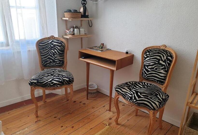 Трехместный Номер Комфорт, Chambres D Hôtes Et Gîtes  L Abri Sous Roche