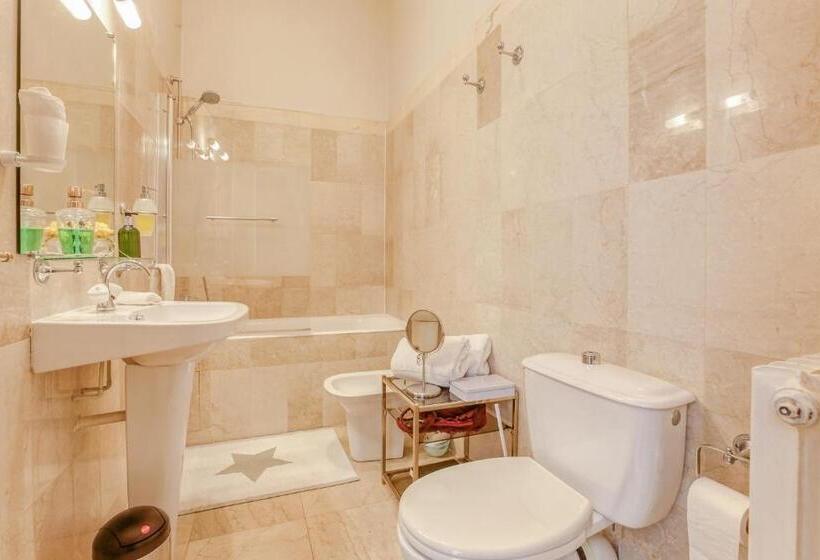 Дом 1 Спальня, Chateau D Avesnes  Le Castelet