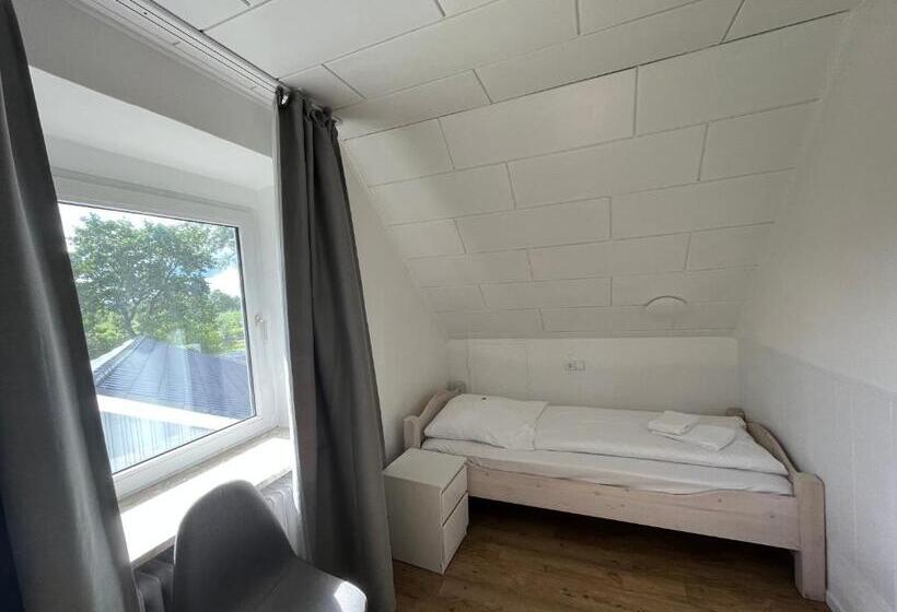 单人经济间, Seeblick Försterhaus