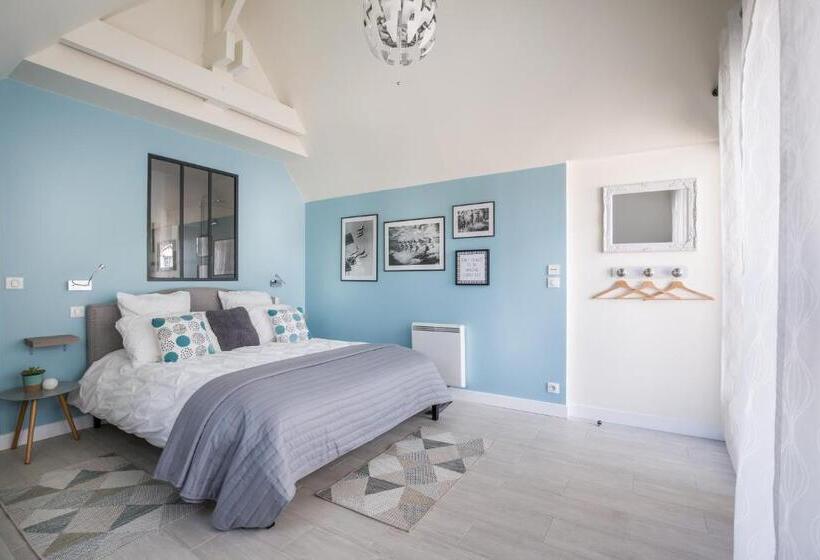 Номер Deluxe с Балконом, Chambre D Hôtes La Bourdonnaise