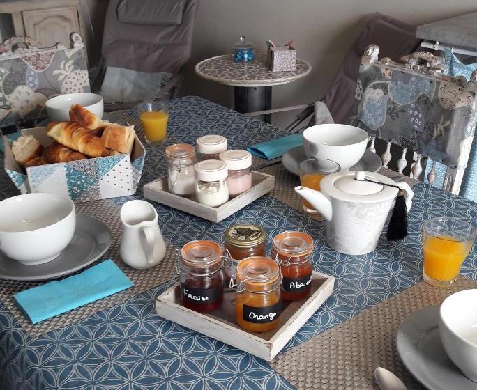 Номер Стандарт, Clair Matin