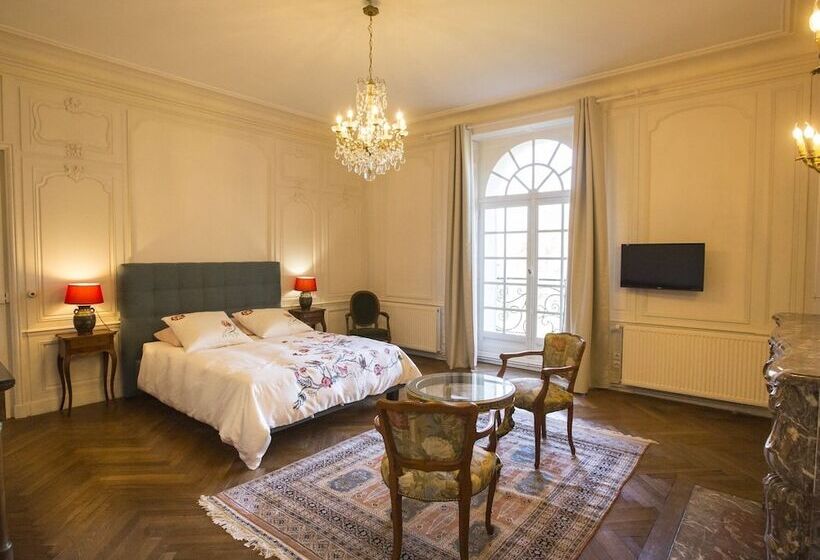 Президентский Люкс, Chateau Des Monts