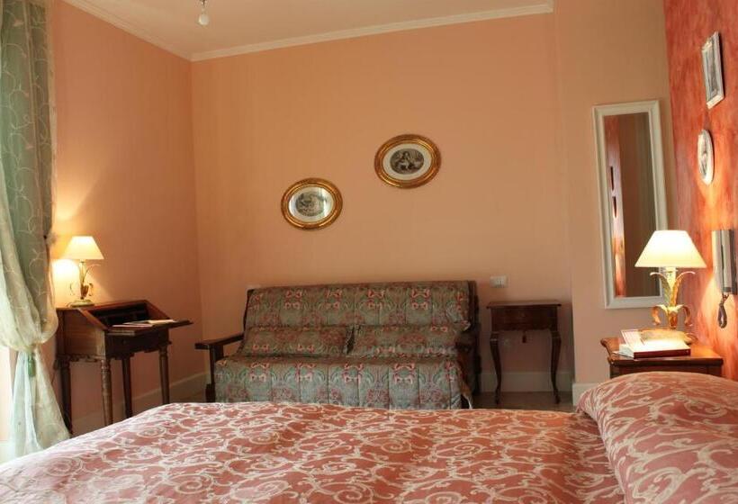 带阳台标准四人间, Agriturismo Rosso Di Sera