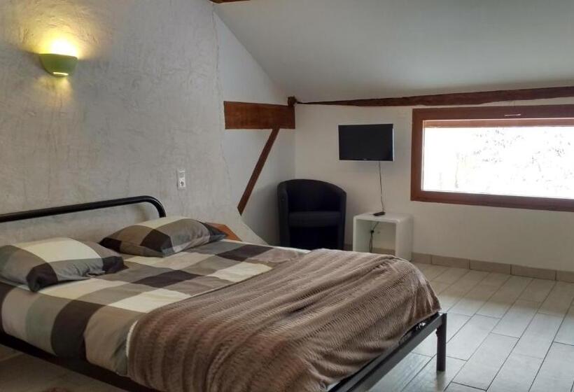 Номер Стандарт, Hôtel   Gîte De Pressins