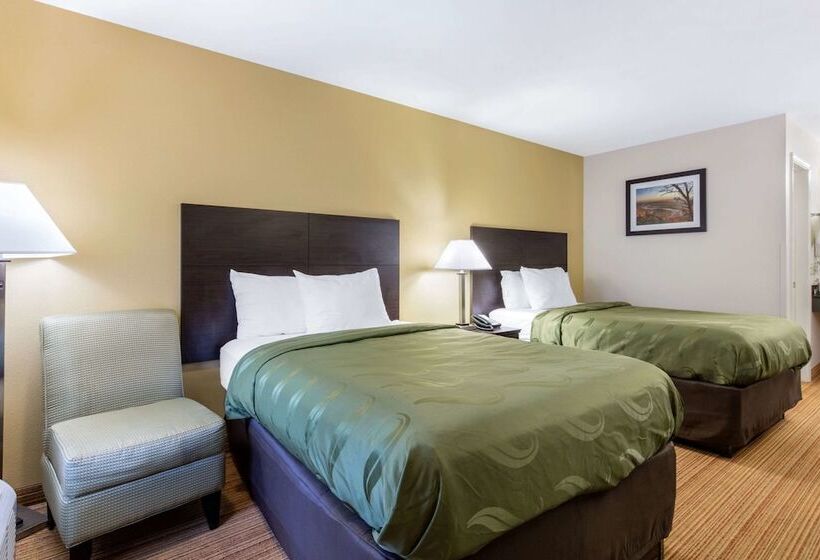 Номер Стандарт 2 Двуспальные Кровати, Quality Inn Arab Hwy 231
