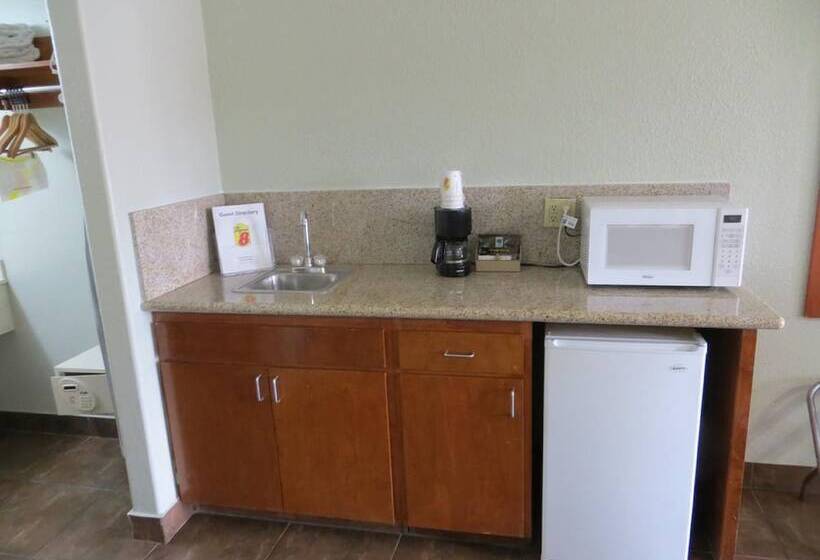 ２ダブルベッドのスタンダードルーム, Super 8 By Wyndham South Padre Island