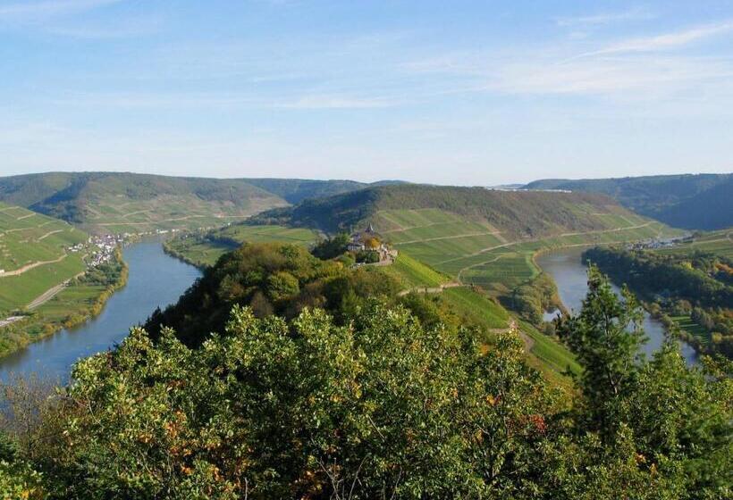 Люкс, Weingut Goeres