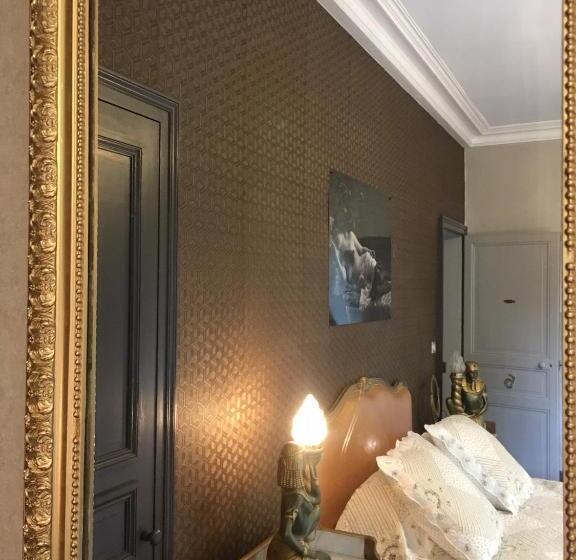 Номер Deluxe Кровать Кинг, Le Petit Château Des Cedres