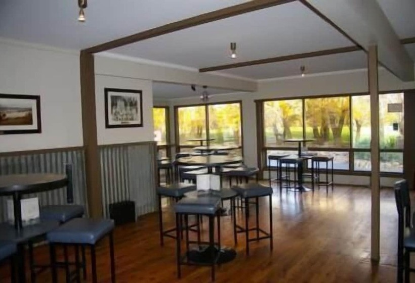 Номер Стандартный Кровать Куин, Jugiong Motor Inn