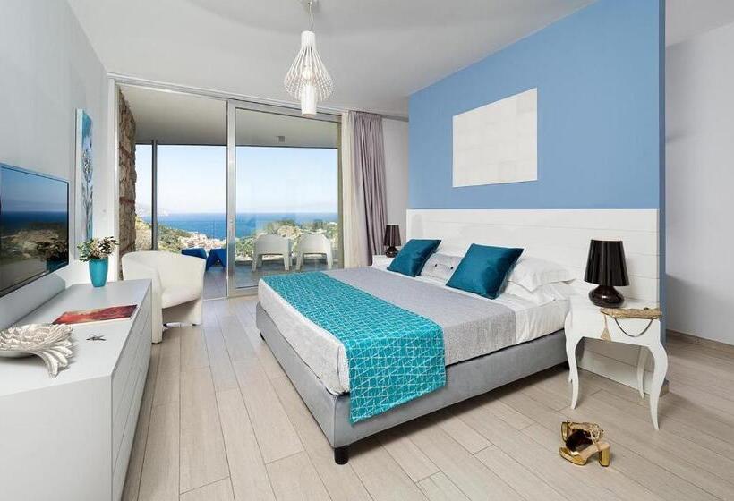 آپارتمان 1 خوابه با چشم‌انداز دریا, Isola Bella Infinity Suites