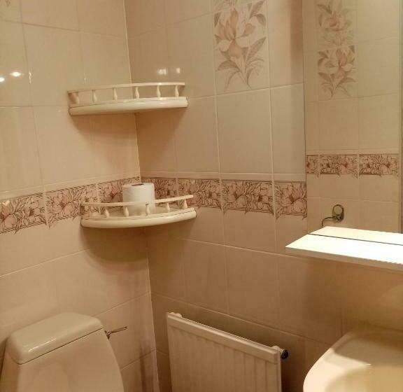اتاق استاندارد, The Laurels Guest House