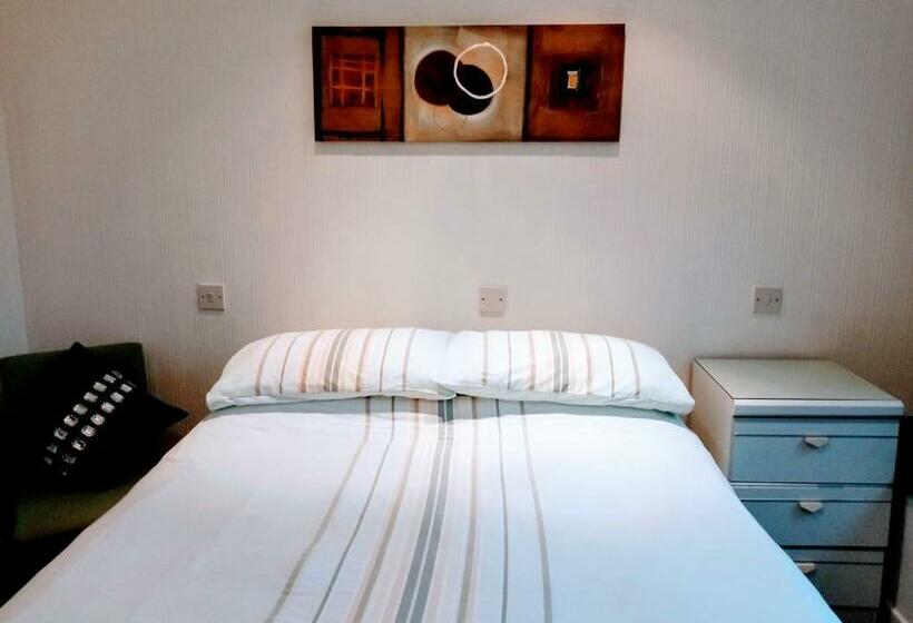 اتاق استاندارد, The Laurels Guest House