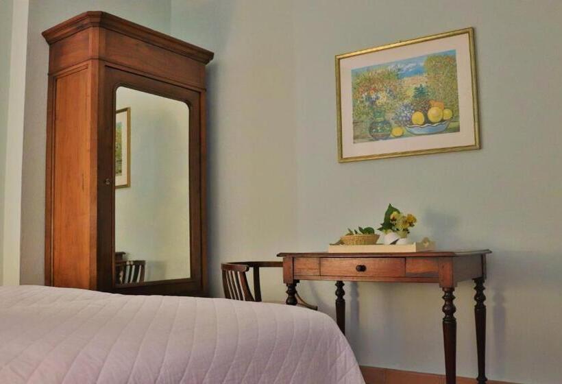 اتاق استاندارد, Villa La Meridiana