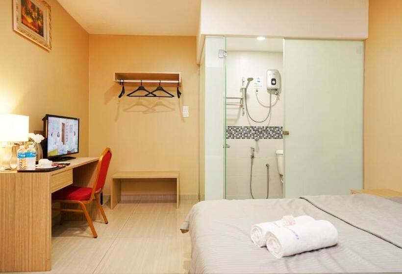 Номер Стандарт, J.g. Resort