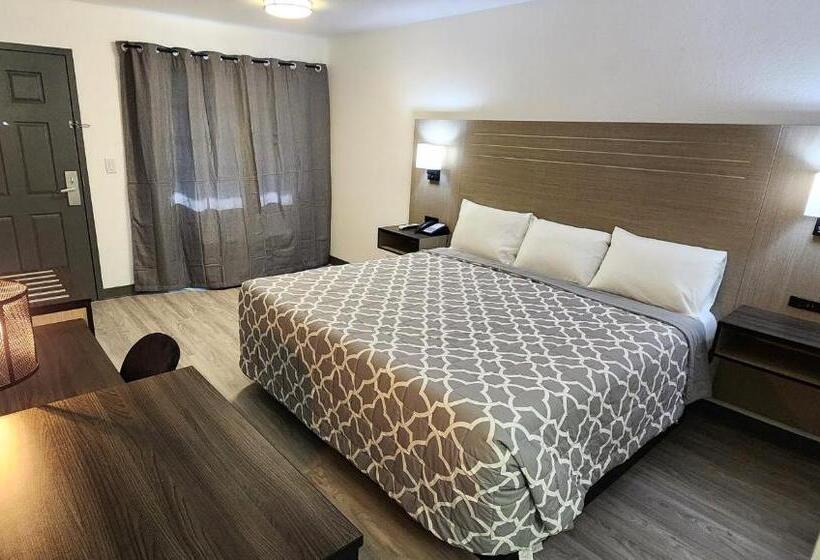 Стандартный Номер Кровать Кинг, Country Inn Banning