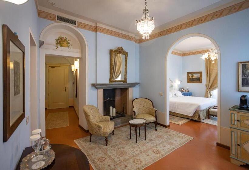 سوئیت با تخت بزرگ, Villa Marsili