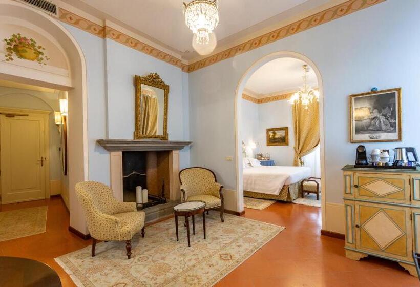 سوئیت با تخت بزرگ, Villa Marsili