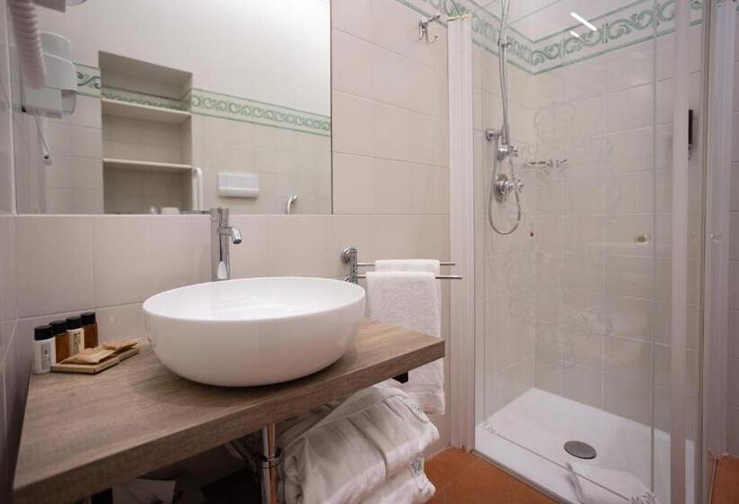 اتاق استاندارد با تخت بزرگ, Villa Marsili