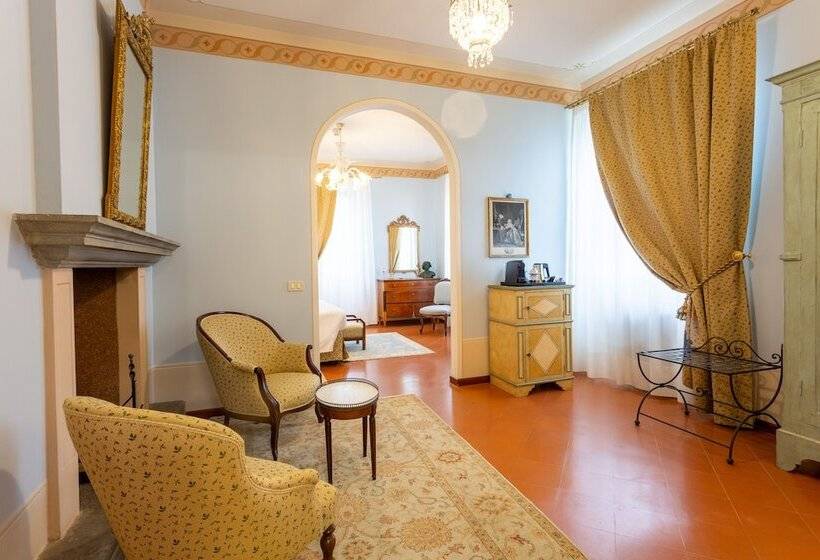 سوئیت با تخت بزرگ, Villa Marsili