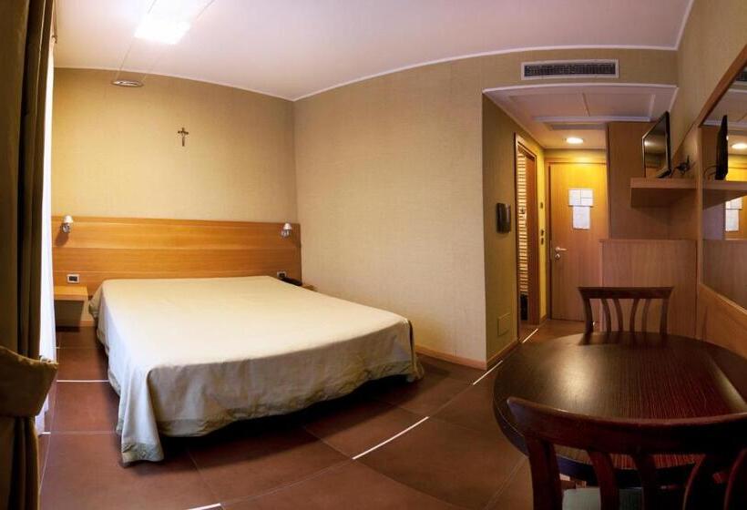 Трехместный Номер Комфорт, Villa San Pietro