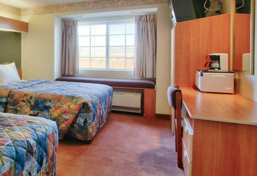 Номер Стандарт, Western Skies Inn & Suites
