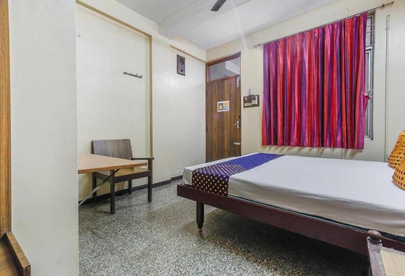 标准间, Spot On Thangam Lodge