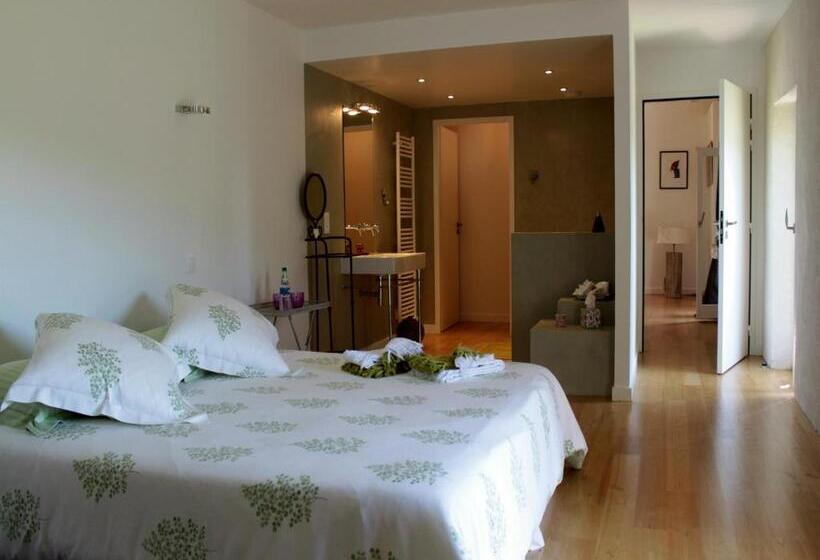 Дом 4 Спальни, Domaine Le Broual