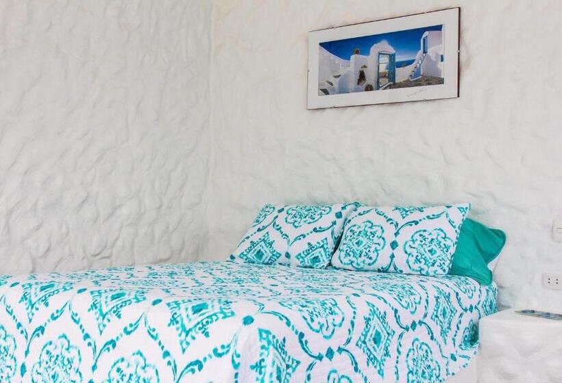 اتاق استاندارد چهار تخته با چشم‌انداز دریا, Villa Aqua Boutique Vichayito