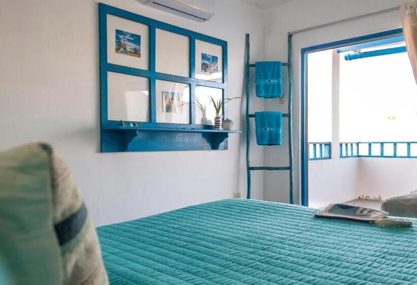 اتاق استاندارد با چشم‌انداز استخر, Villa Aqua Boutique Vichayito