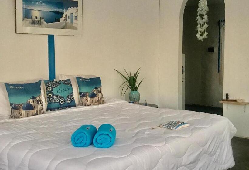 سوئیت با تخت بزرگ, Villa Aqua Boutique Vichayito