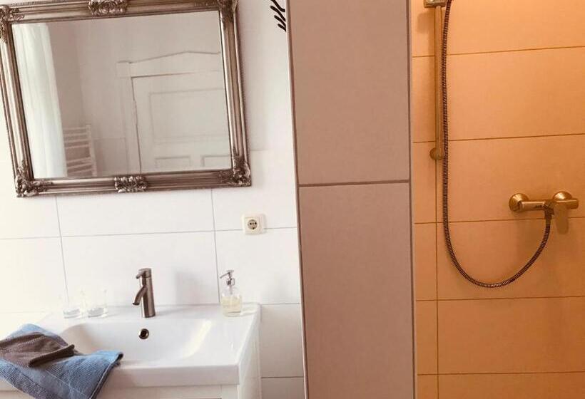 Номер Стандарт Вид на Сад, Villa 32 Kröpelin