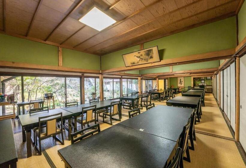 Апартаменты 2 Спальни, Temple Lodging Shukubo Kakurinbo