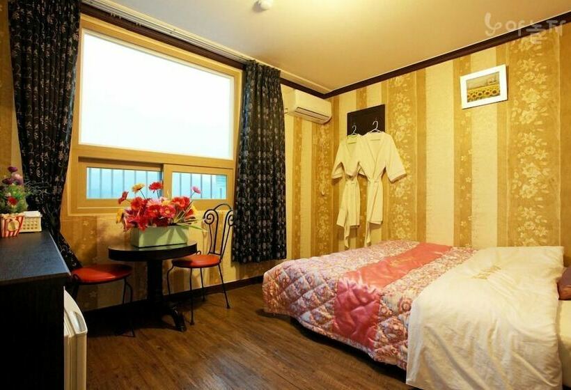اتاق عادی, Saipan Motel With Sea View