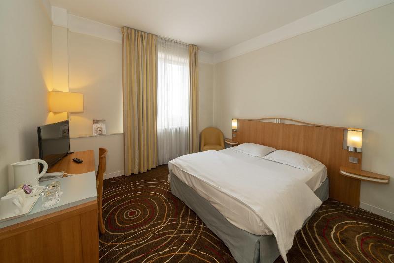 Номер Стандарт, Grand Hôtel Filippo Strasbourg Nord