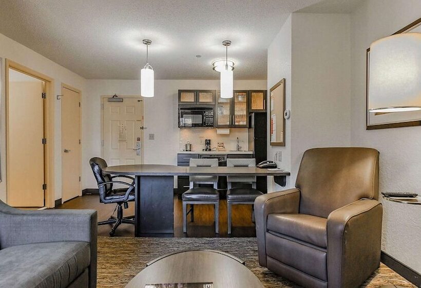 Люкс Адаптированный для Инвалидов, Sonesta Simply Suites Philadelphia Mount Laurel