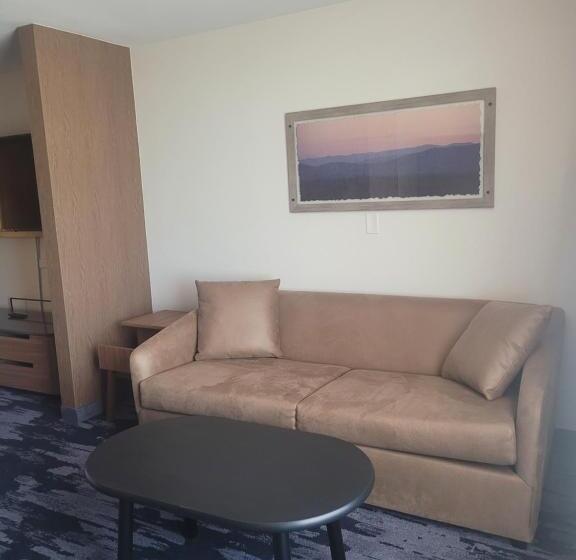 Стандартный Номер Кровать Кинг, Fairfield By Marriott Inn & Suites Helena North