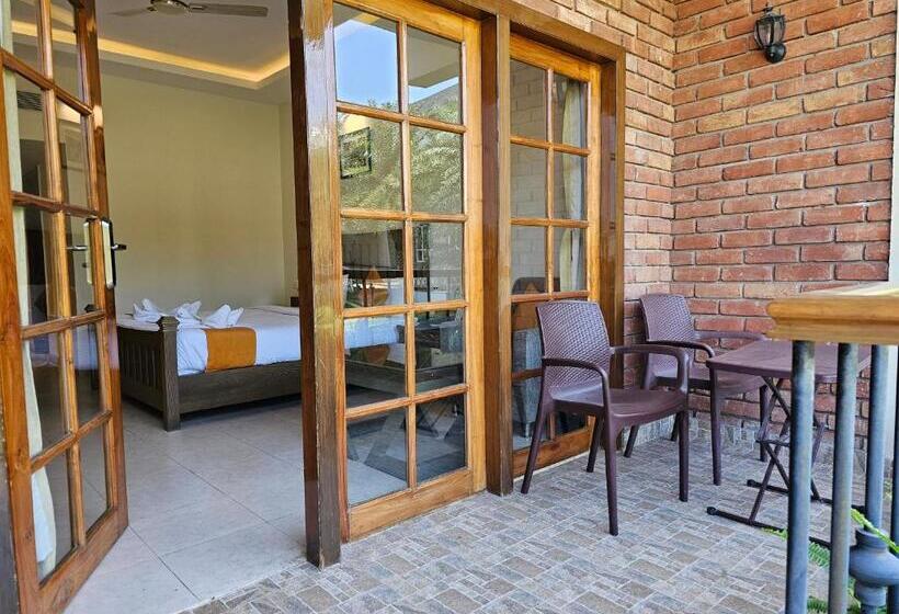 디럭스 룸, The Creek Boutique Resort & Spa