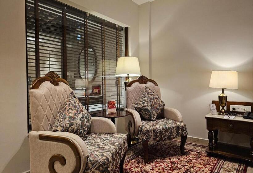 발코니가 있는 스위트, The Creek Boutique Resort & Spa