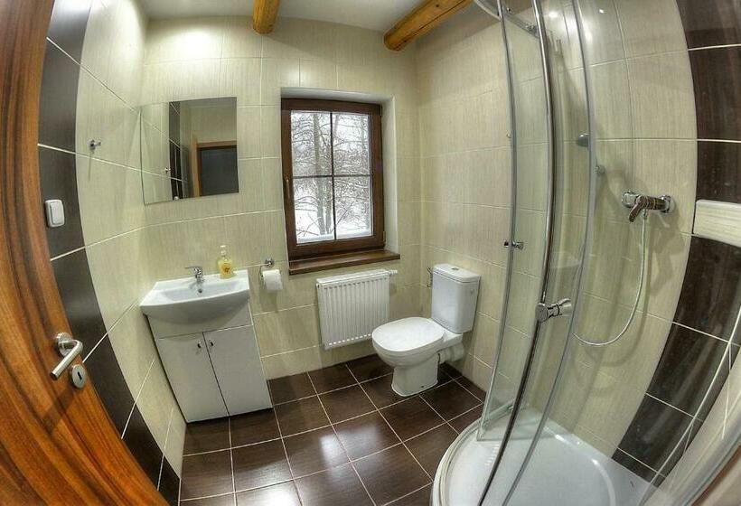 Трехместный Номер Deluxe, Penzion Studánka, Klíny