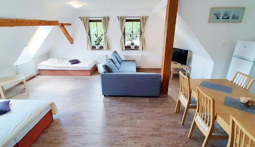 Family Suite, Penzion Studánka, Klíny