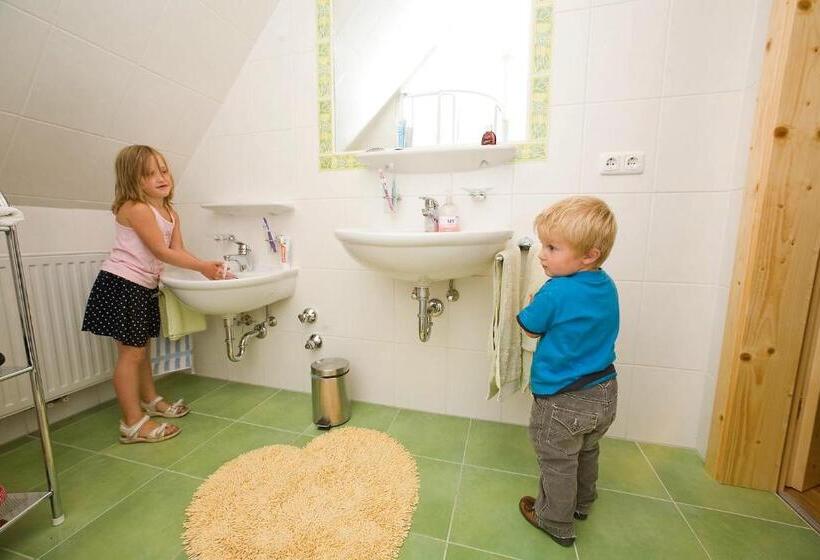 Family Suite, Winzerhof Strablegg