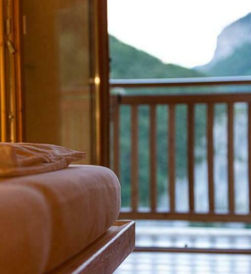 이코노미 룸, Limarò B&b
