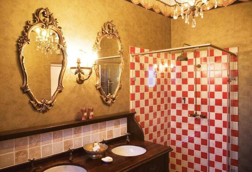 Люкс Deluxe Кровать Кинг, Kilmorna Manor Guest House