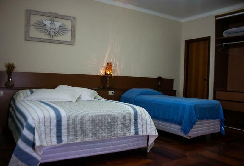 Номер Стандарт Трехместный, Apart Hotel água Limpa