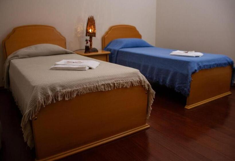 Апартаменты 3 Спальни, Apart Hotel água Limpa
