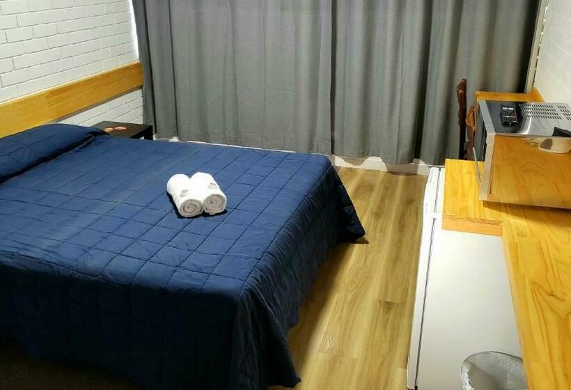 스탠다드 룸, Colony Inn