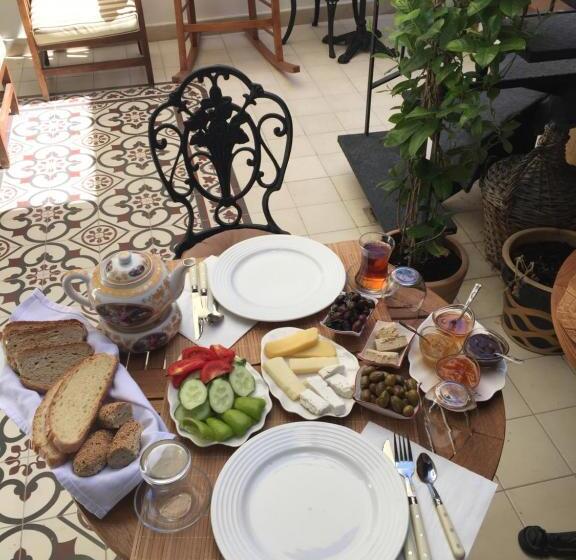 Номер Deluxe, Pedieos Guest House