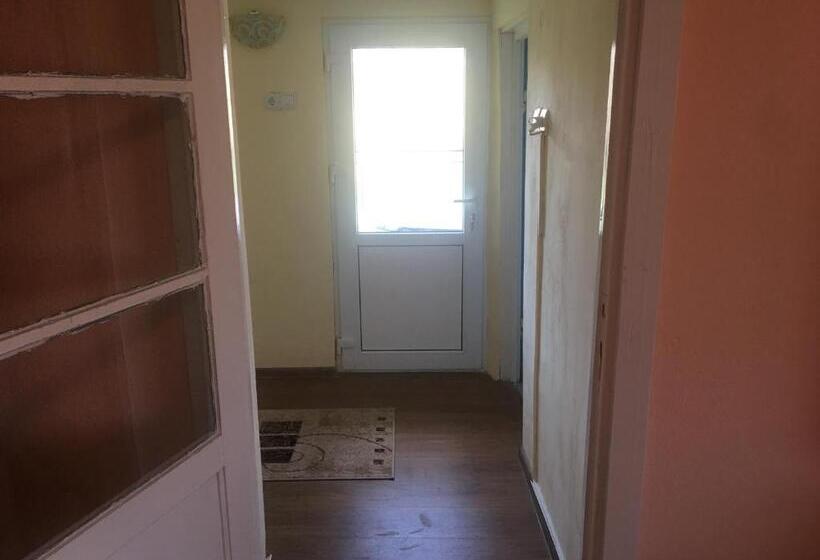 اتاق استاندارد, Vila La Izvorul Putinei