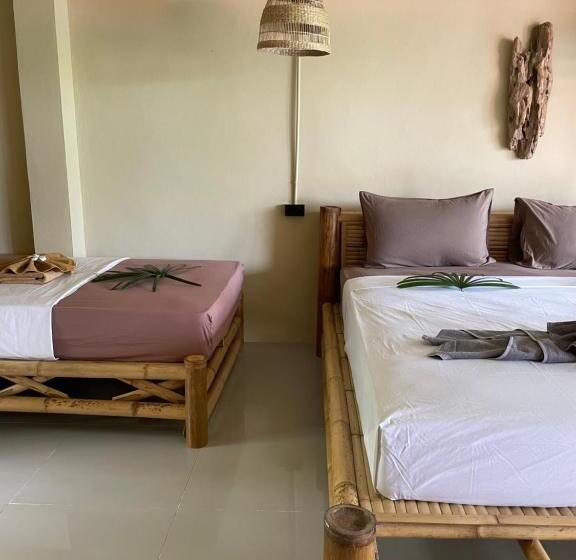 Номер Стандарт Трехместный, Mythai Guesthouse
